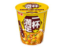 明星　一杯満足　スパイシーカレー味ヌードル　６３ｇ